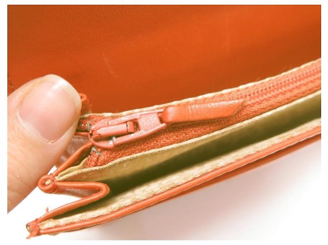 CHANEL CHOCOLATE BAR BRIEFTASCHE AUS ORANGE GESTEPPTEM LEDER-MÜNZBRIEFTASCHE - Ansicht 17