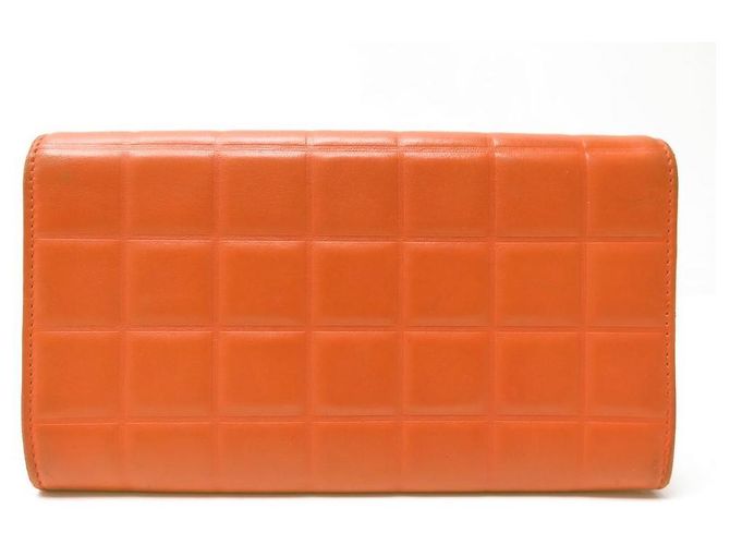 CHANEL CHOCOLATE BAR BRIEFTASCHE AUS ORANGE GESTEPPTEM LEDER-MÜNZBRIEFTASCHE - Ansicht 2