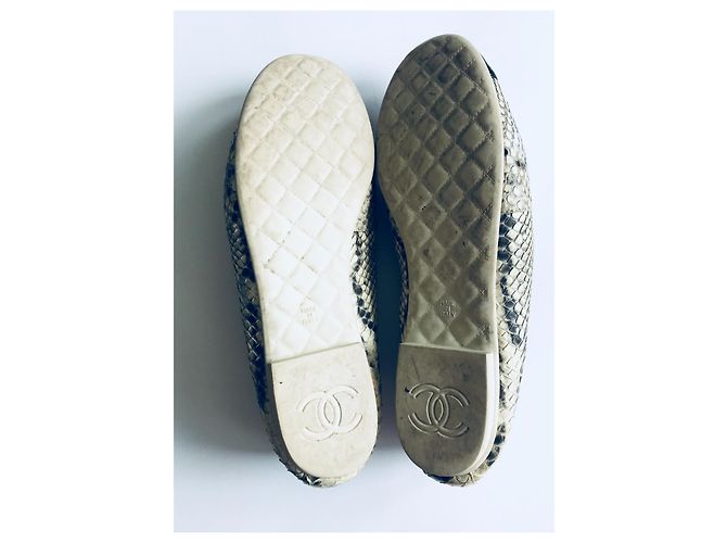 Mocassini Chanel CC in pelle di serpente e pelle Multicolore - vista 11