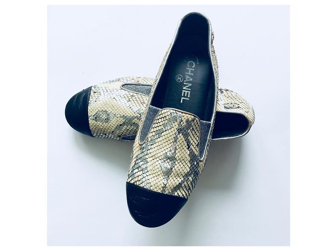 Mocassini Chanel CC in pelle di serpente e pelle Multicolore - vista 14