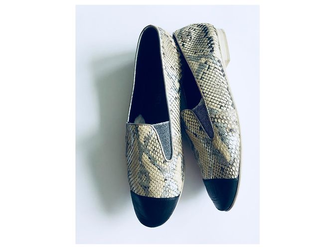 Mocassini Chanel CC in pelle di serpente e pelle Multicolore - vista 4