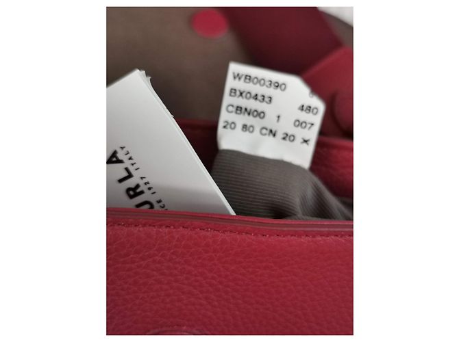 Borsa a tracolla Furla in pelle di vitello rosso bordeaux - vista 14