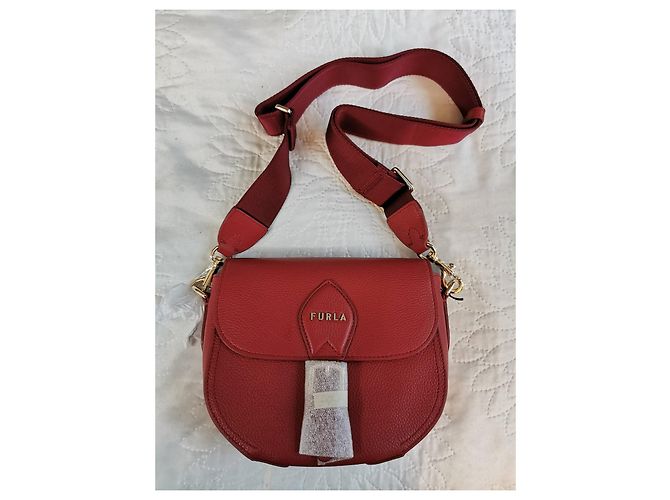 Borsa a tracolla Furla in pelle di vitello rosso bordeaux - vista 4