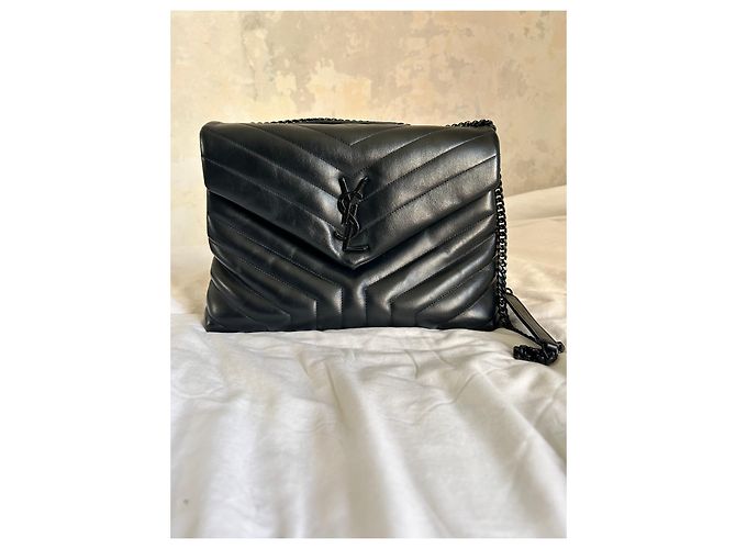 Yves Saint Laurent Loulou - vista 4