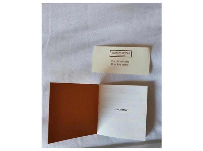 Louis Vuitton Supreme X Porte-documents en cuir noir - vue 6