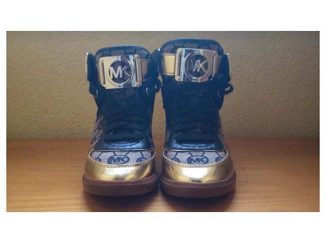 Sneakers Michael Kors in pelle nera e oro Nero D'oro - vista 6