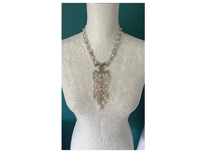 Chanel Collares largos Blanco - vue 3