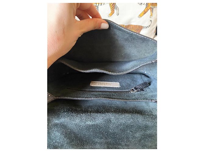 Valentino Garavani Borsa Valentino Guitar Rockstud nera con tracolla colorata Nero - vista 8