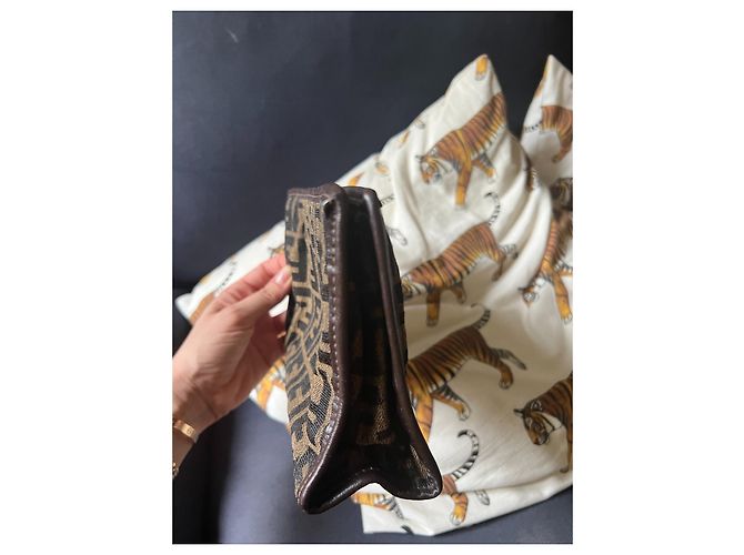 Beauty case con monogramma Fendi - vista 2