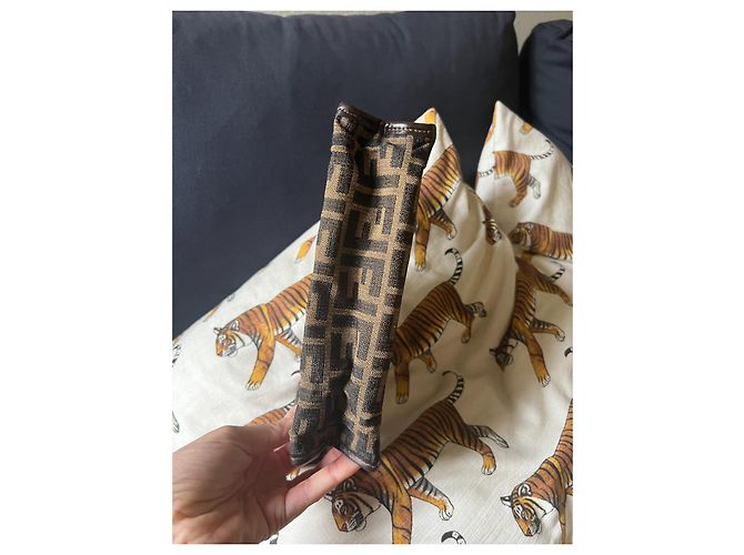 Beauty case con monogramma Fendi - vista 4