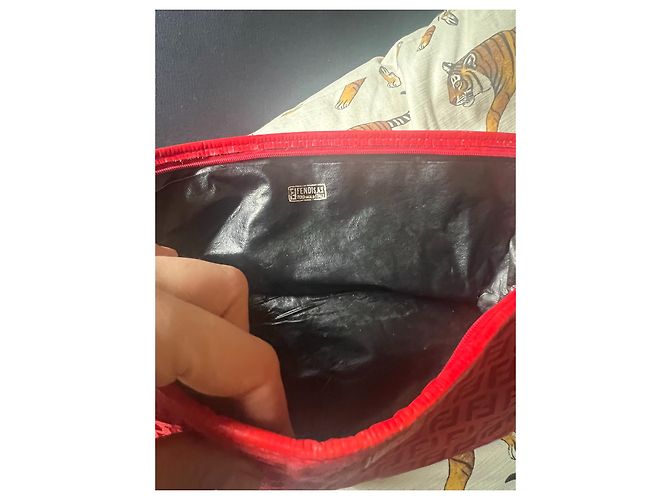 Pochette Beauty Fendi Monogram rosso - vista 3