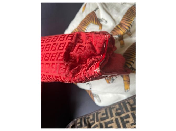Pochette Beauty Fendi Monogram rosso - vista 9