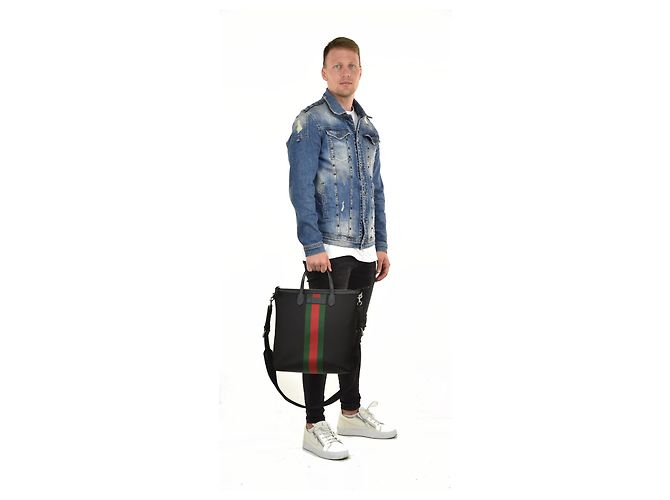 Gucci Borsello Tote Nero Uomo Technocanvas Cerniera Mod. 619751 KWT7N 1060 - vista 4