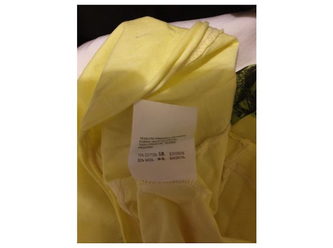 T-shirt Dsquared2 Gialla e Nera in Cotone Giallo - vista 6