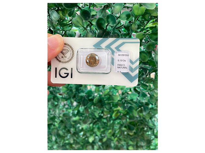 Autre Marque Diamante Fancy Color da 5.12 carati certificato IGI - vista 4