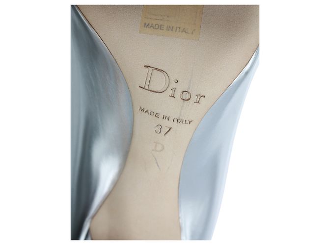 Dior Cherie Pointed-Toe Pumps in Silver Leather - view 7