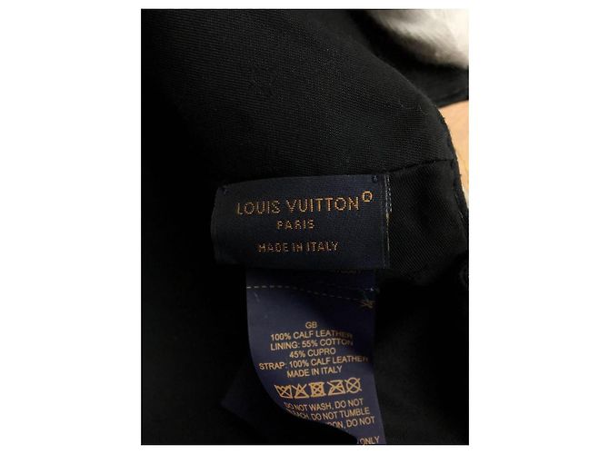 **Berretto Louis Vuitton in pelle nera Nero - vista 3