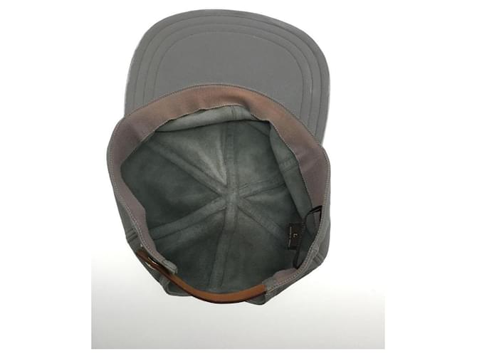 **Cappuccio grigio Louis Vuitton - vista 6