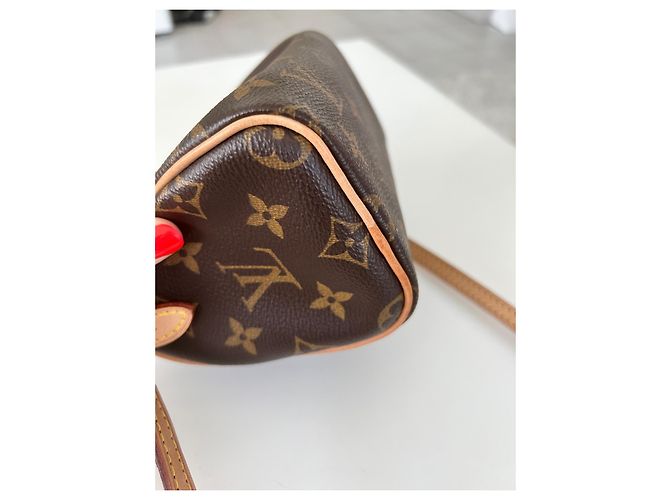 Louis Vuitton Nano Speedy Braun - Ansicht 3