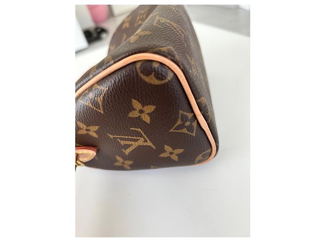 Louis Vuitton Nano Speedy Braun - Ansicht 4