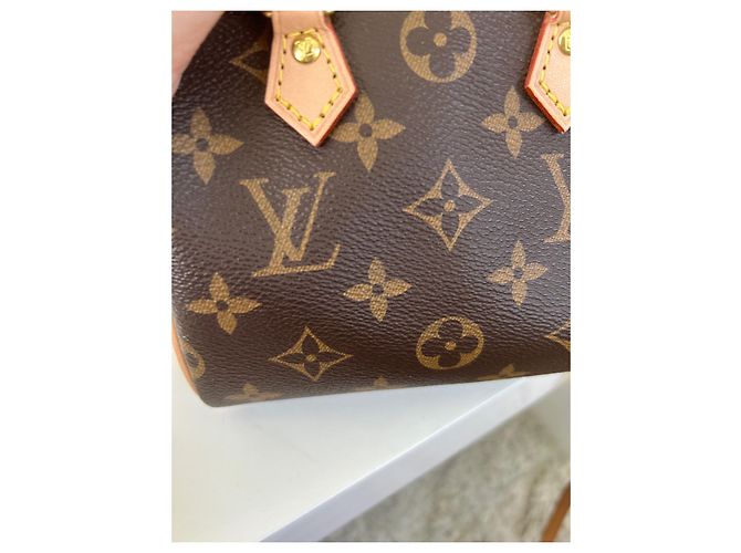 Louis Vuitton Nano Speedy Braun - Ansicht 8