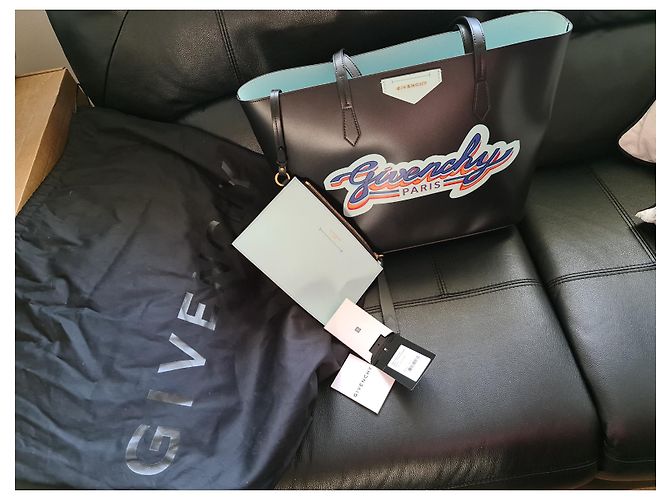 Givenchy-Shopping aus schwarzem Leder - Schwarz - Griffe oben - Ansicht 7
