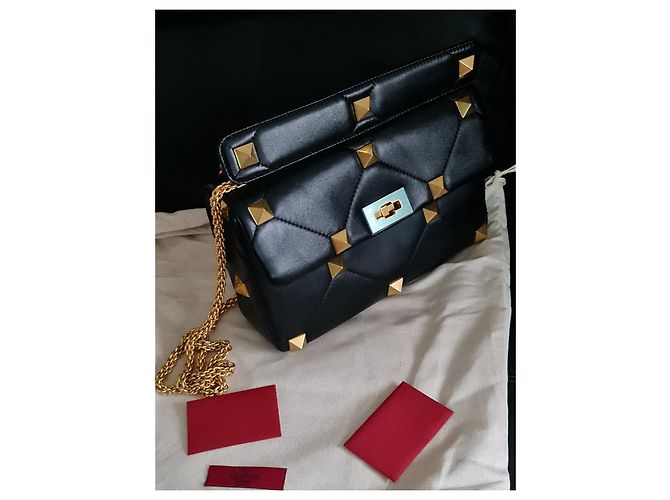 Borsa grande in pelle con borchie romane Valentino Garavani, new Nero - vista 2
