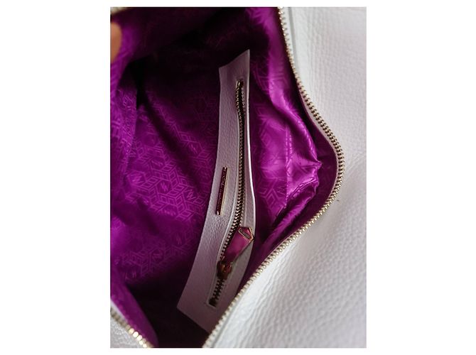 Pochette in pelle a righe metallizzate Nomad di Matthew Williamson Bianco - vista 9