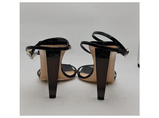 Sandali Gianvito Rossi in vernice nera Nero - vista 9