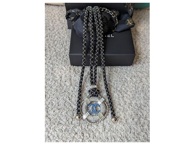 Chanel CC B19C Crociera SHW LifeSaver La Pausa 2019 SCATOLA COLLANA - vista 12