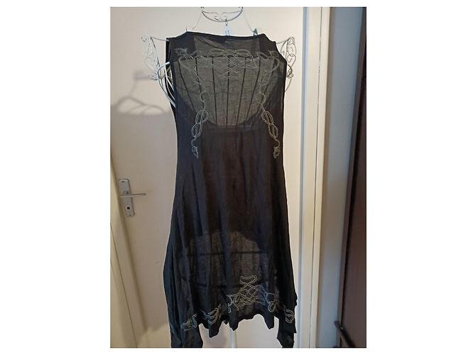 Túnica Guess negra de viscosa Negro - vista 3