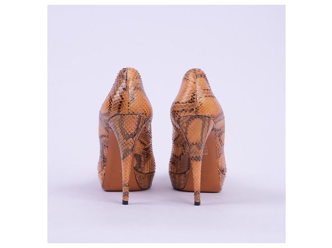 Tacchi GUCCI UE 38.5 Pelli esotiche Marrone - vista 3