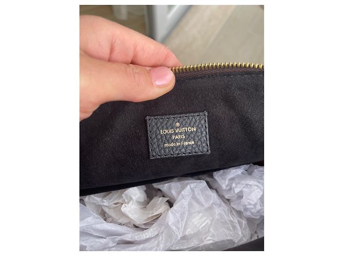 Borsa a mano Louis Vuitton Retiro MM in pelle di agnello nera Nero - vista 5