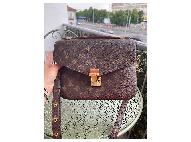 Metis Borsa a mano Louis Vuitton Métis in pelle marrone - vista 10