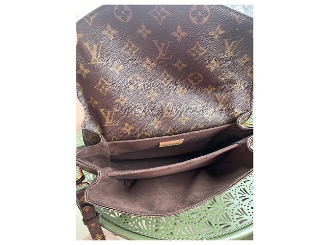 Metis Borsa a mano Louis Vuitton Métis in pelle marrone - vista 7