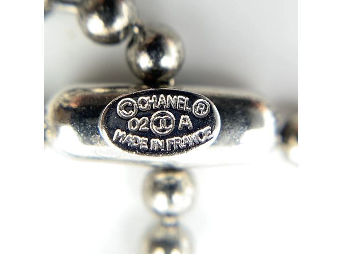 Chanel Collana con pendente a statuetta Coco Mademoiselle in metallo argentato Argento - vista 8