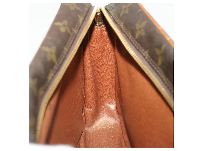 Louis Vuitton Monogram Compiegne 28 Pochette M51845 LV Aut 40466 Monogramma - vista 18