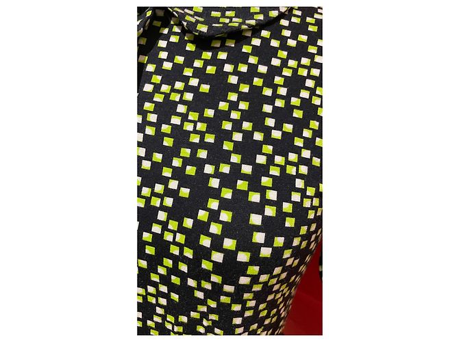 Agnès b. Vestido Agnès b Abotoado com Padrão Verde e Branco Viscose Multicor - vista 5