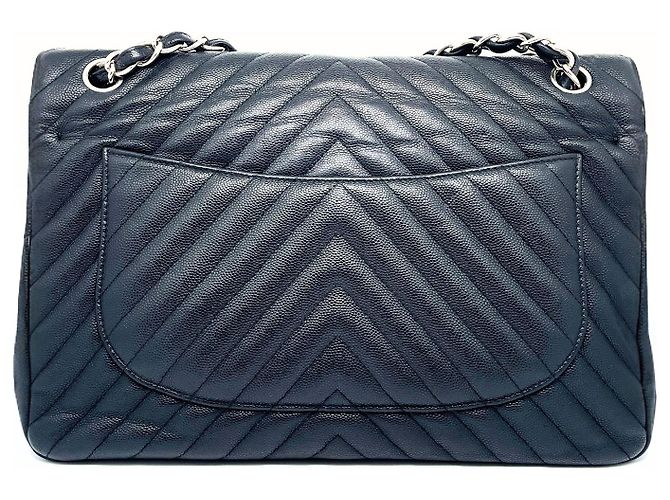 Borsa Chanel Timeless Chevron Jumbo in pelle caviar nera Nero - vista 4
