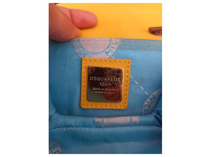 Dsquared2 Dsquared-Tasche2 Minitasche mit Schultergurt Gelb - Ansicht 3