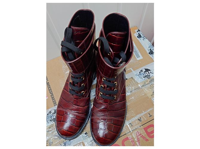 Louis Vuitton Stivale Louis Vuittton Wonderland in pelle rosso bordeaux 38.5 - vista 11