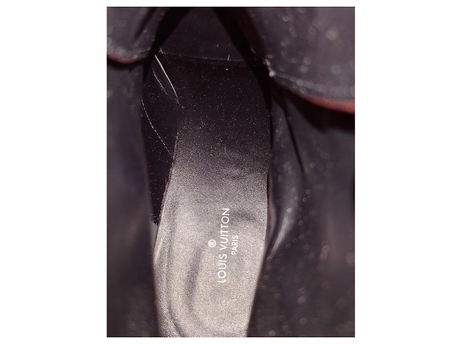 Louis Vuitton Stivale Louis Vuittton Wonderland in pelle rosso bordeaux 38.5 - vista 12