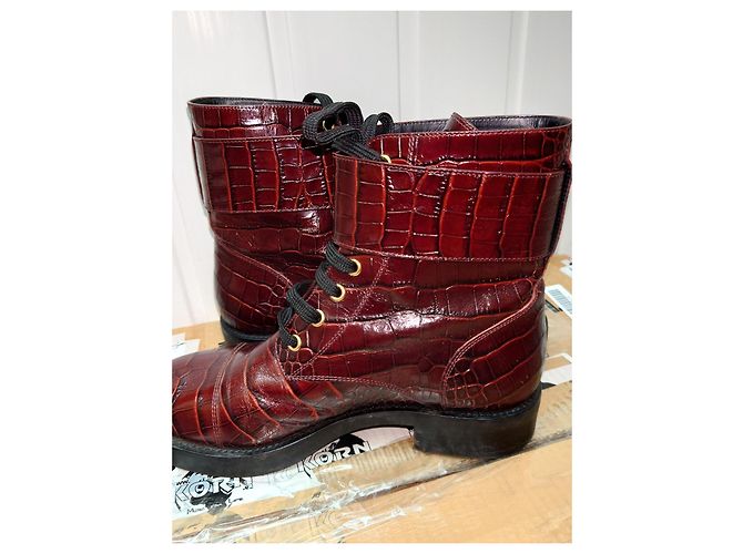 Louis Vuitton Stivale Louis Vuittton Wonderland in pelle rosso bordeaux 38.5 - vista 16