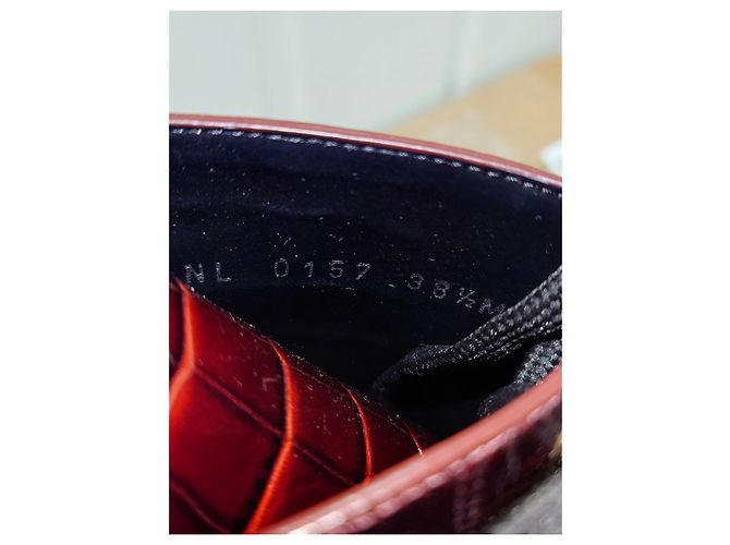 Louis Vuitton Stivale Louis Vuittton Wonderland in pelle rosso bordeaux 38.5 - vista 19