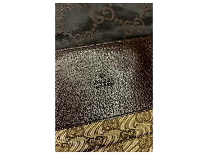 Borsa a tracolla messenger GUCCI Monogram Supreme GG Marrone - vista 4