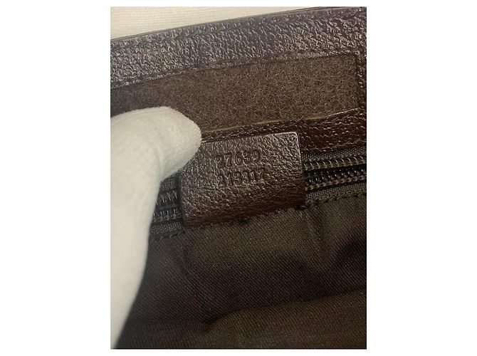 Borsa a tracolla messenger GUCCI Monogram Supreme GG Marrone - vista 6