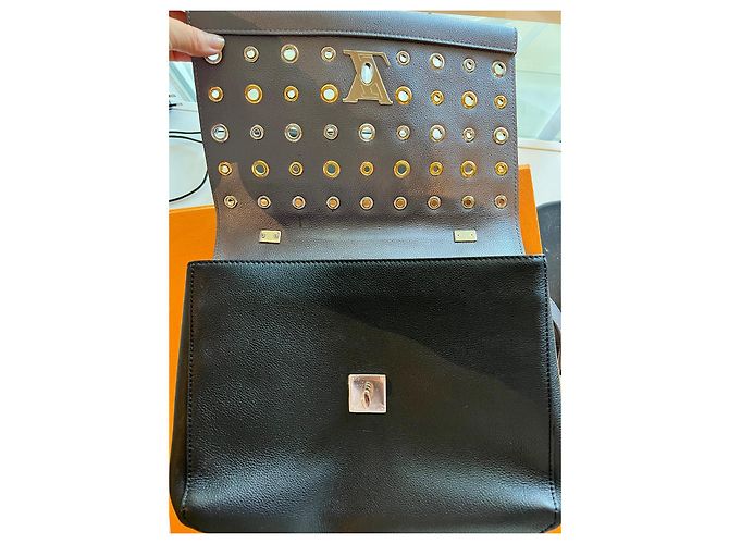 Louis Vuitton Bolsa Eyelet Lockme II de couro cinza escuro Cinza antracite - vista 8