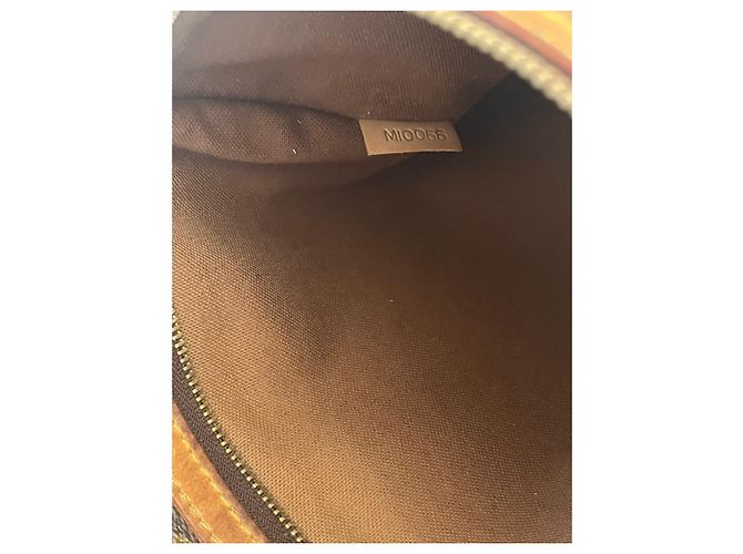 Sac bandoulière Louis Vuitton marron - vue 7