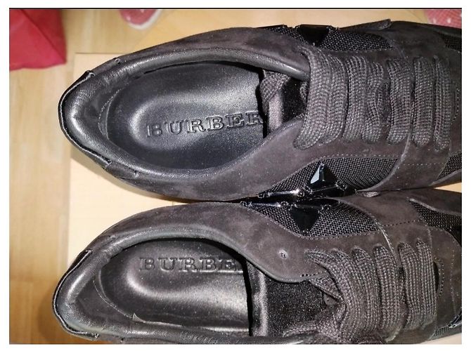 Sneaker Burberry in velluto nero - vista 6
