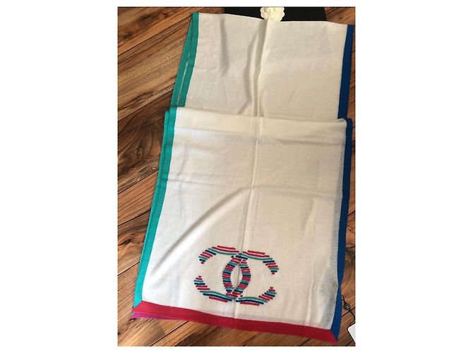 Chanel Schal aus Kaschmirmischung Mehrfarbig 200x55cm Mehrfarben - Ansicht 5